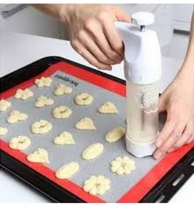 Multi functional Cookie Press Biscuit Maker Cake DIY Decorating Set with 12 Discs and 6 Icing Tips